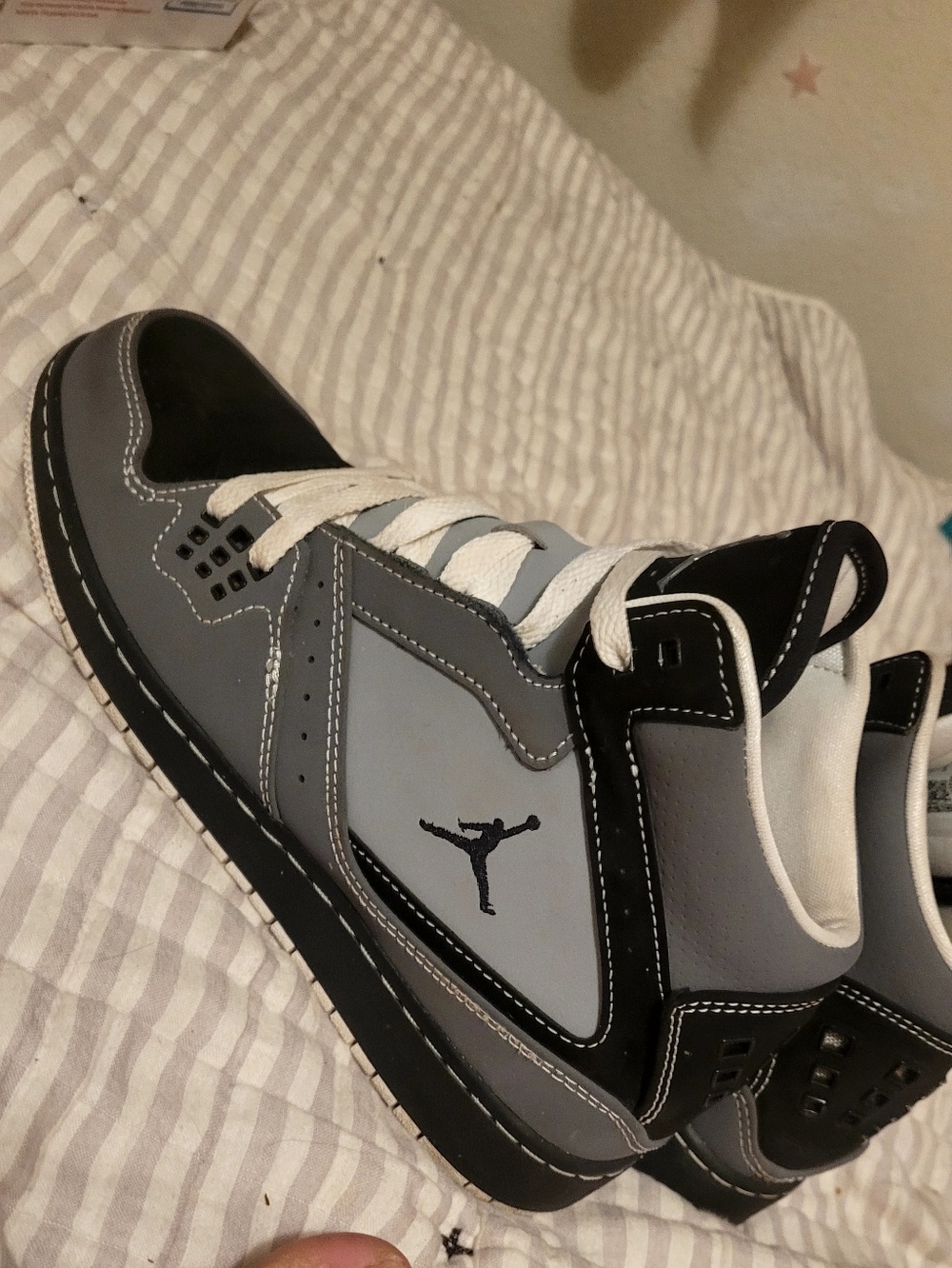 Jordan FLIGHTS